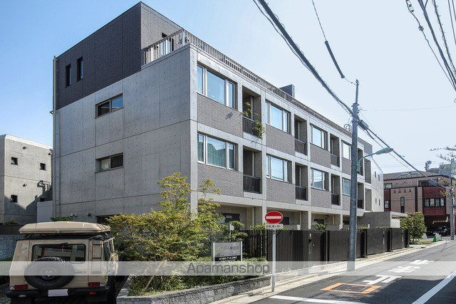 ラ・プレス神宮前の外観写真