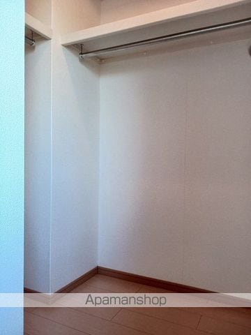 フラワーコート横関 Bの内装写真