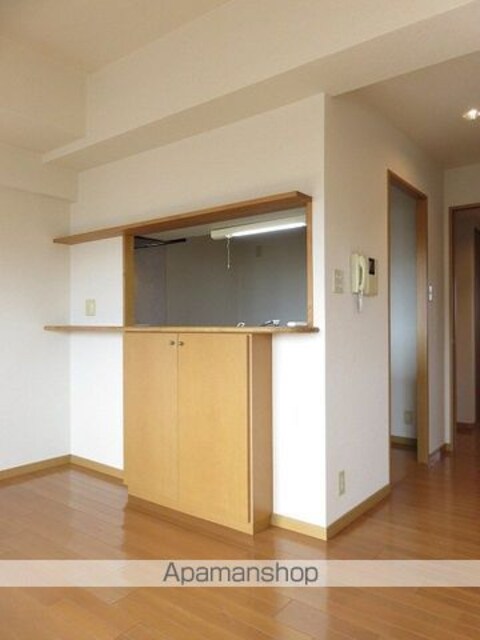 ルミエール茜部[2LDK/63.8m2]の内装6
