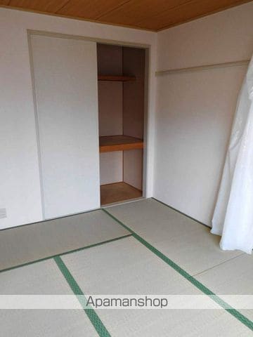 フレグランス箕形の内装写真