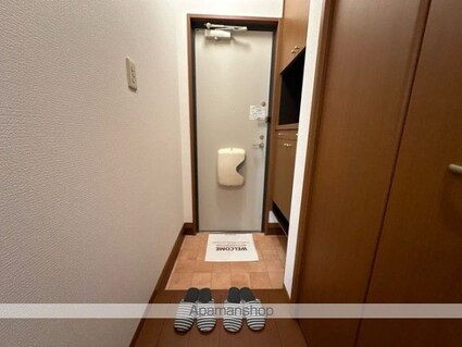 パレット　Ｄ[2LDK/52.36m2]の玄関