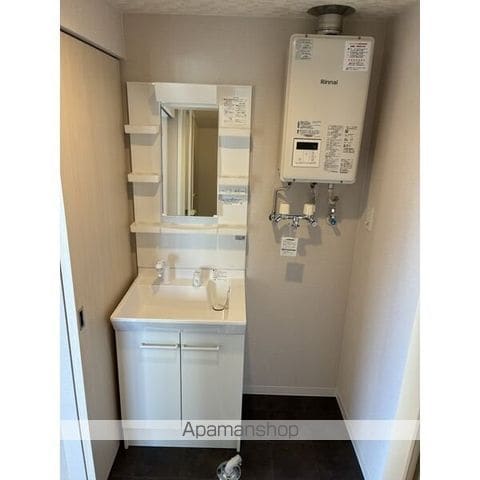 CITY RESIDENCE月寒中央の内装写真