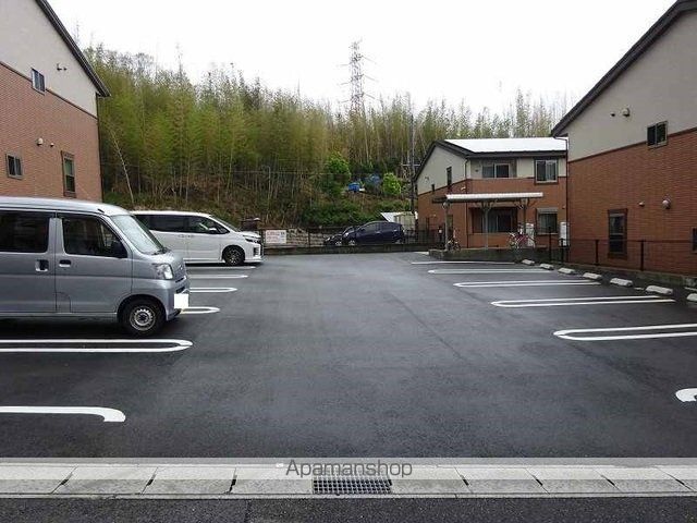 コローネ IIの外観写真