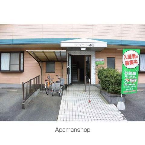 フェアコート春日の玄関写真