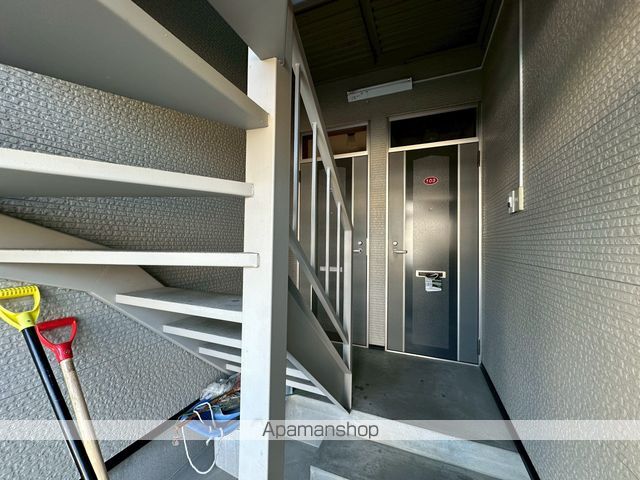 シャルムメゾンIIの玄関写真
