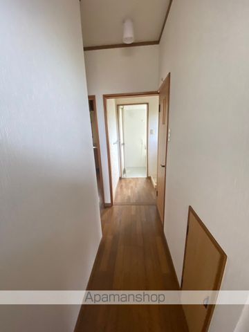 福山市 2階建 築28年の内装写真