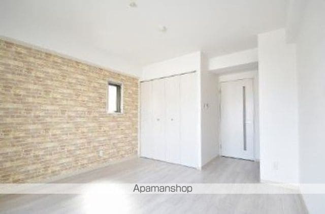 CASA EN IIIの内装写真
