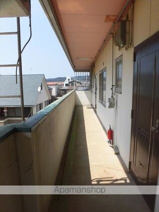 和歌山県和歌山市本町９丁目[2DK/39.66m2]のエントランス3