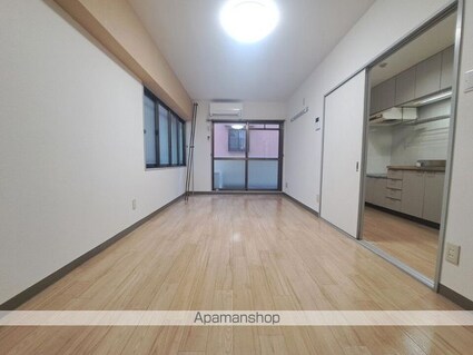 ヴィラ花みずき[1K/28.35m2]のリビング・居間