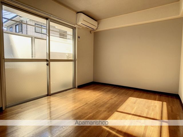 フローリッシュ神田IIの内装写真