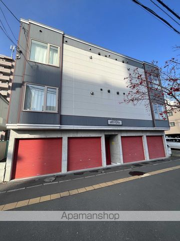プレシャス15番館の外観写真