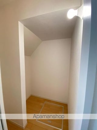 ディアス松縄Ｂ棟[1LDK/52.9m2]の収納