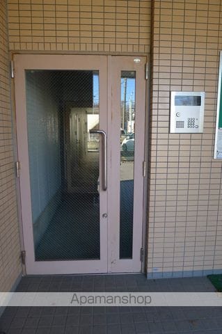 エクレールコートの玄関写真