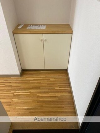 香川県高松市田町[1K/31.75m2]の玄関