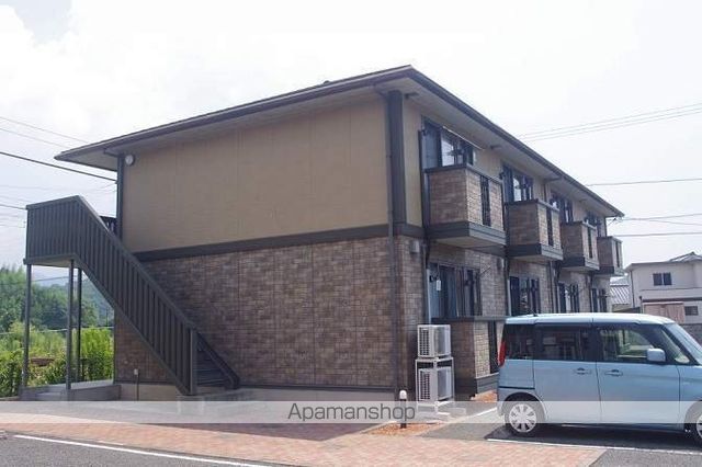 フルハウス A棟の外観写真