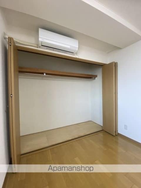メープルヒル[3LDK/81.81m2]の収納