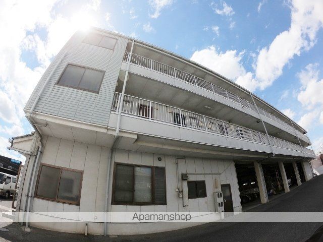トゥエルブライツの外観写真