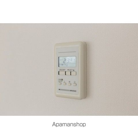 フロンティアレジデンスザタワー品川の内装写真
