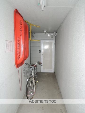 シャネル麻生参番館の内装写真