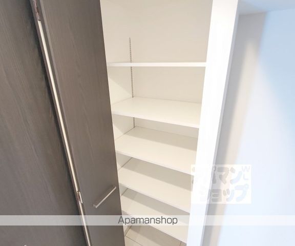 STANDZ西院の内装写真