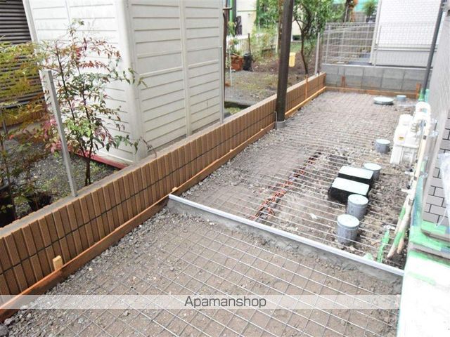 エルメゾン南栗原IIの玄関写真