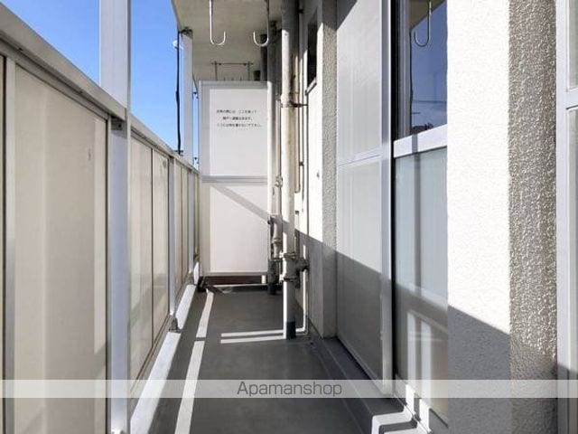 ビレッジハウス検見川8号棟の内装写真