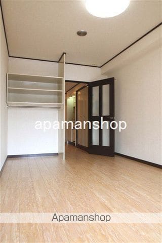 シティガーデン中寺の内装写真
