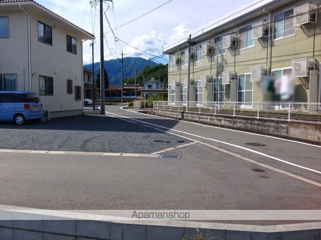 レオパレスウッドコートの外観写真