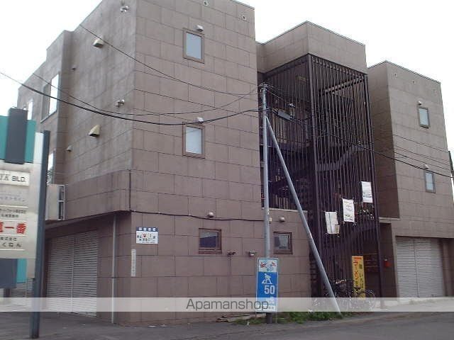 YKビルの外観写真