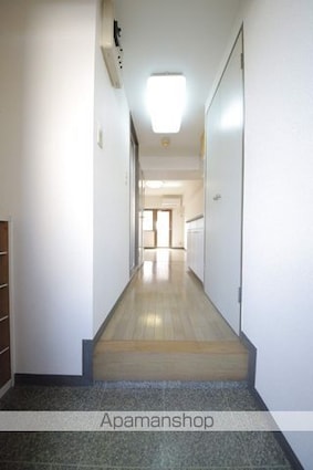 Ｌｉｆｅｉｎ聖蹟[1R/21.38m2]の玄関