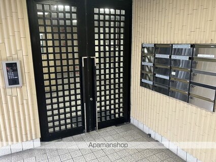 エスポワール尾崎[2LDK/58.32m2]のエントランス