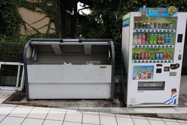 月光福山三吉町の玄関写真