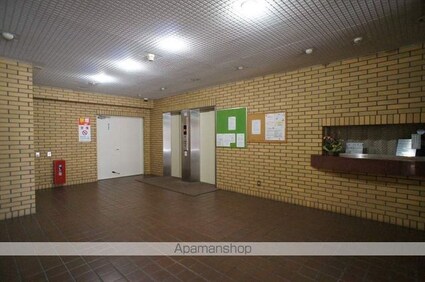 東京都新宿区新宿５丁目[1R/31.5m2]のロビー