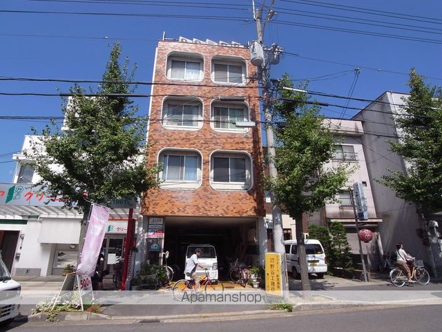 サンプラザの外観写真