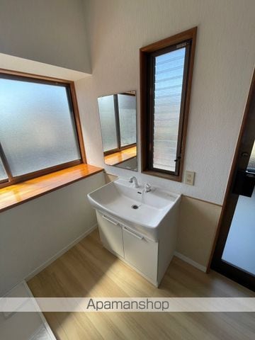 大王 RC2階建貸家の内装写真