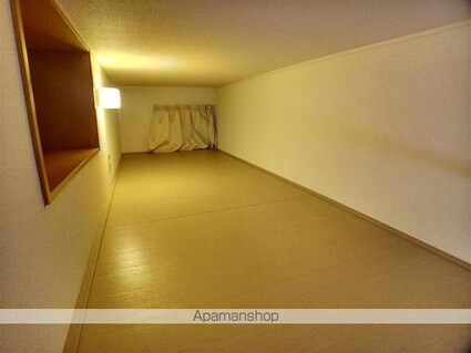 レオパレスｆｌｏｒａⅡ[1K/20.28m2]の収納2