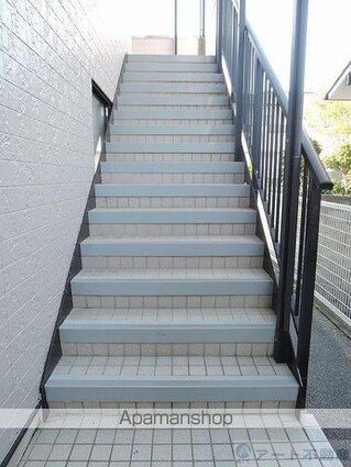 コーポ市坪[2DK/63.17m2]のエントランス