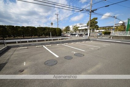 熊本県八代市平山新町[1LDK/44.32m2]の駐車場2