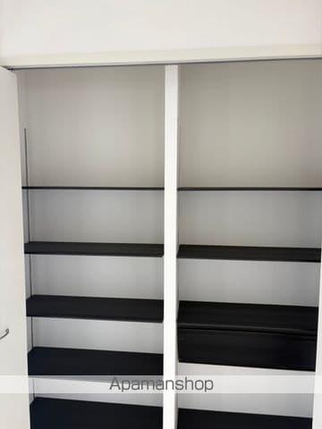 クレイドルガーデン岸和田市門前町第2 7号棟の内装写真