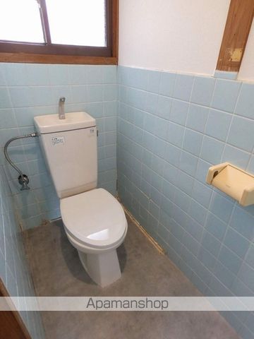 下田貸家の内装写真