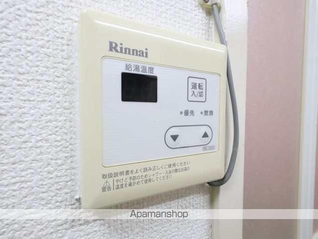コスモスビルの内装写真