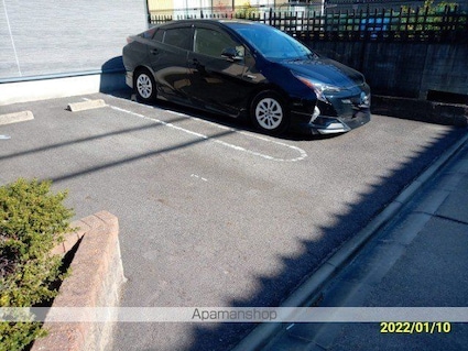 レオパレス龍ノ口[1K/27.79m2]の駐車場