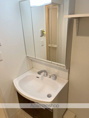 ワールドアイ京町堀の内装写真