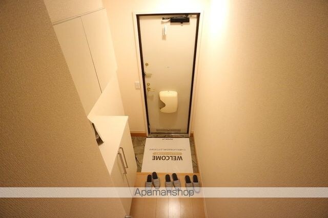 和歌山県海南市岡田[2LDK/62.52m2]の玄関
