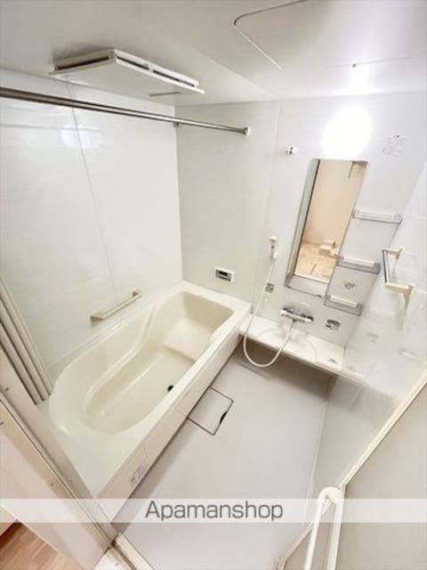 和歌山県和歌山市紀三井寺[3LDK/79.86m2]のバス