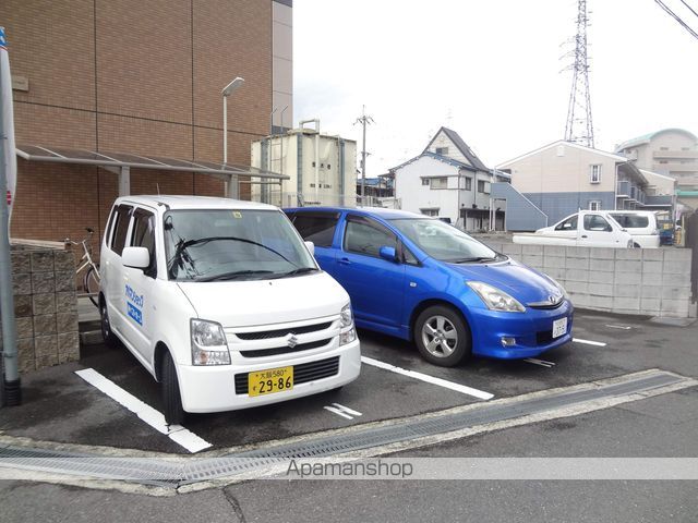 ミスティカナガムラの玄関写真