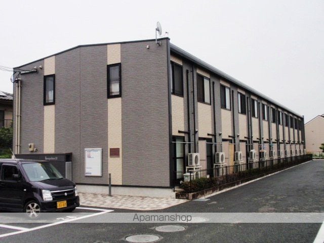 レオパレスウエスト広川二号館の外観写真