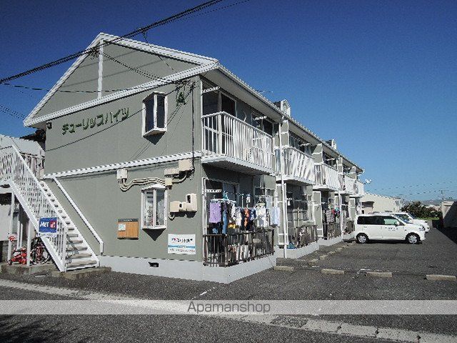 チューリップハイツ A棟の外観写真