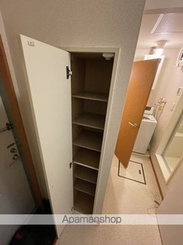 レオパレスロワジール西野Cの内装写真