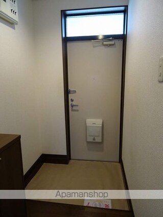 ベルパーク荒井２番館[2LDK/49m2]の玄関